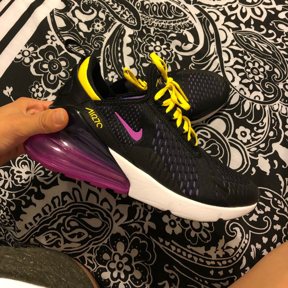 Nike Air Max 270